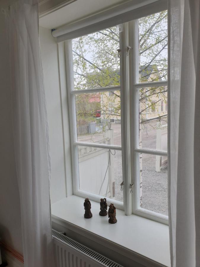 Vaelrenoverad Fin Laegenhet I Charmigt Omrade Soderhamn Exterior photo